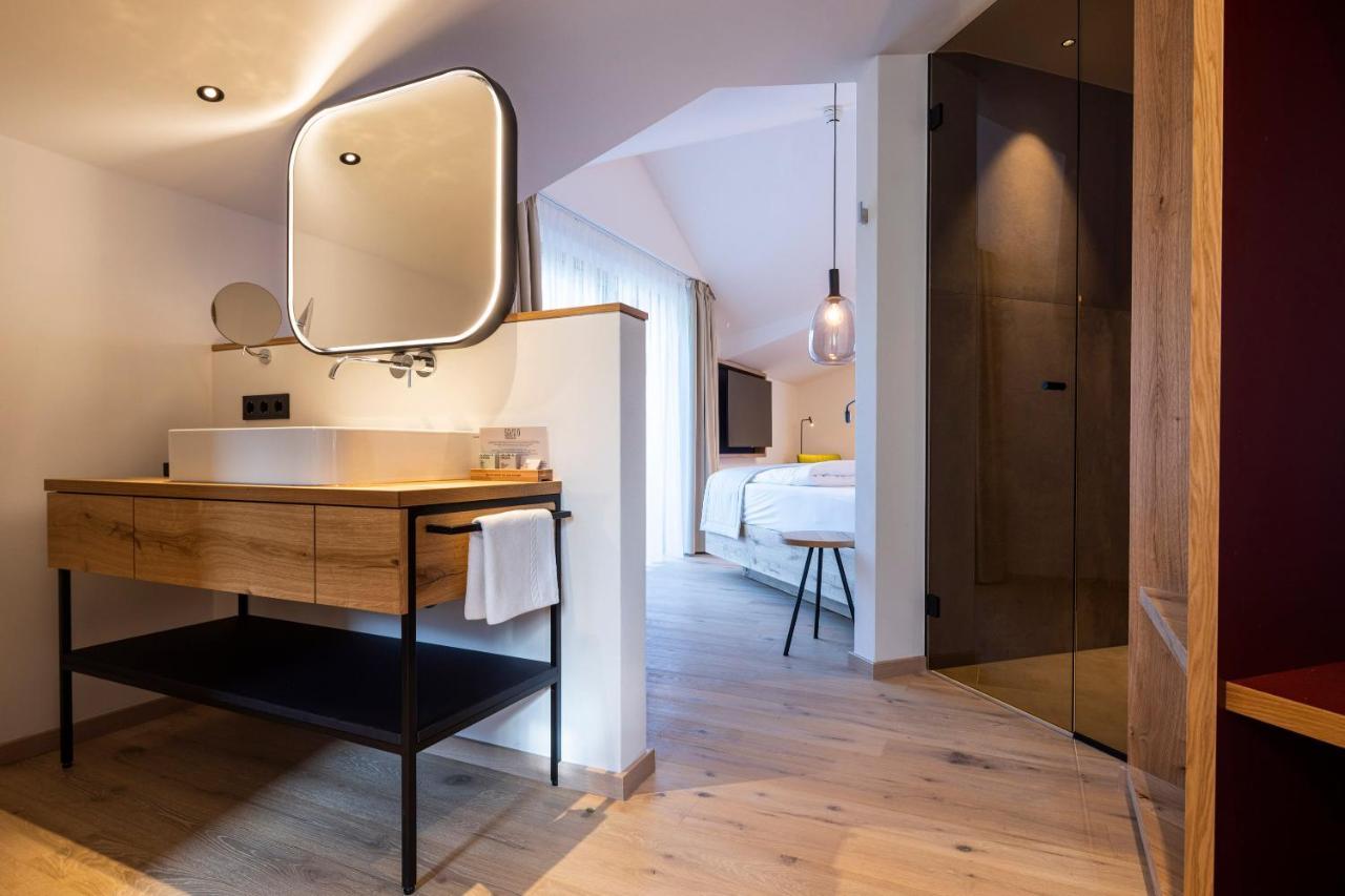 Hotel Baumwirt Кастелрото Екстериор снимка
